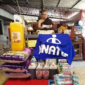 チェンマイの女性専用タイ古式マッサージスクール「V-チェンマイ」の寄付画像２